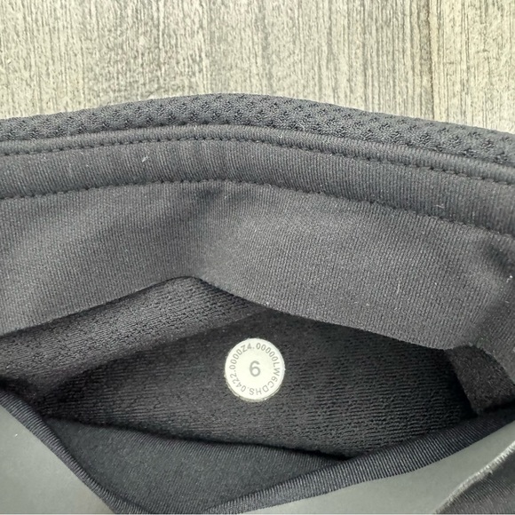 Lululemon Everlux Mesh Super-High-Rise Training Crop Leggings 21" Inseam Black 6 - Picture 5 of 13